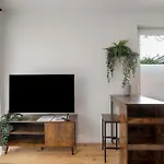 Apartment Global - Ay Homes *