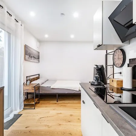 Global - Ay Homes Appartement