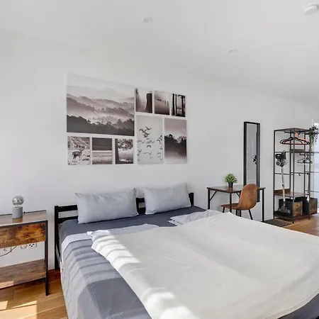 Global - Ay Homes Apartment Augsburg